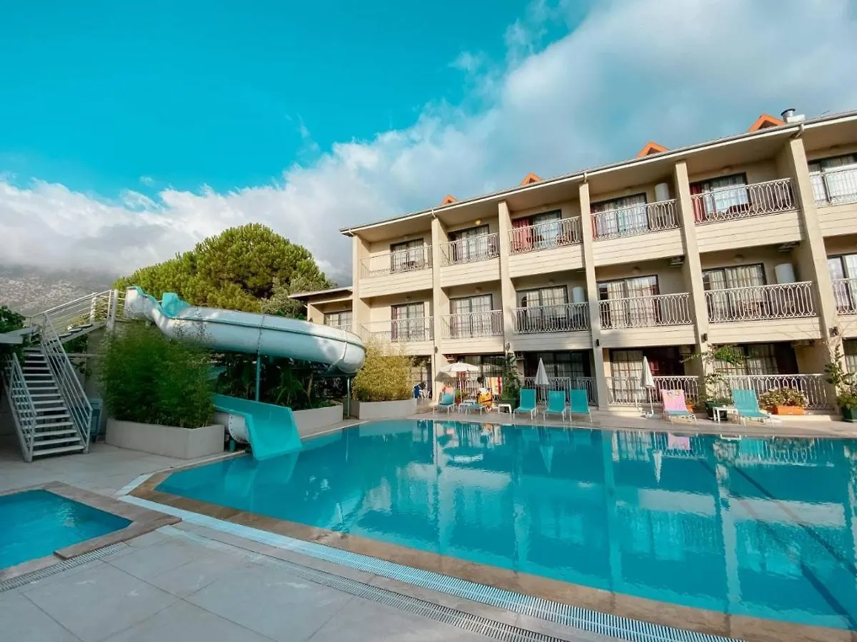 Hotel apartamentowy Oeluedeniz 1+1 Modern Summerhouse With Swimming Pool Fethiye